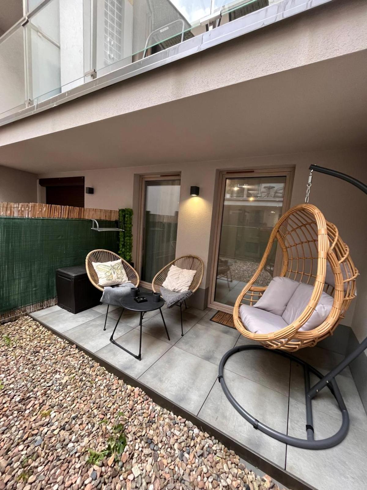 Apartment Cubicle 22 Garden & Free Parking Krakau