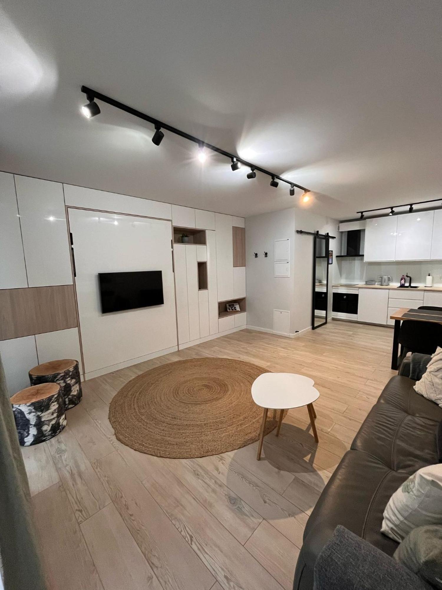 Cubicle 22 Garden & Free Parking * Krakau