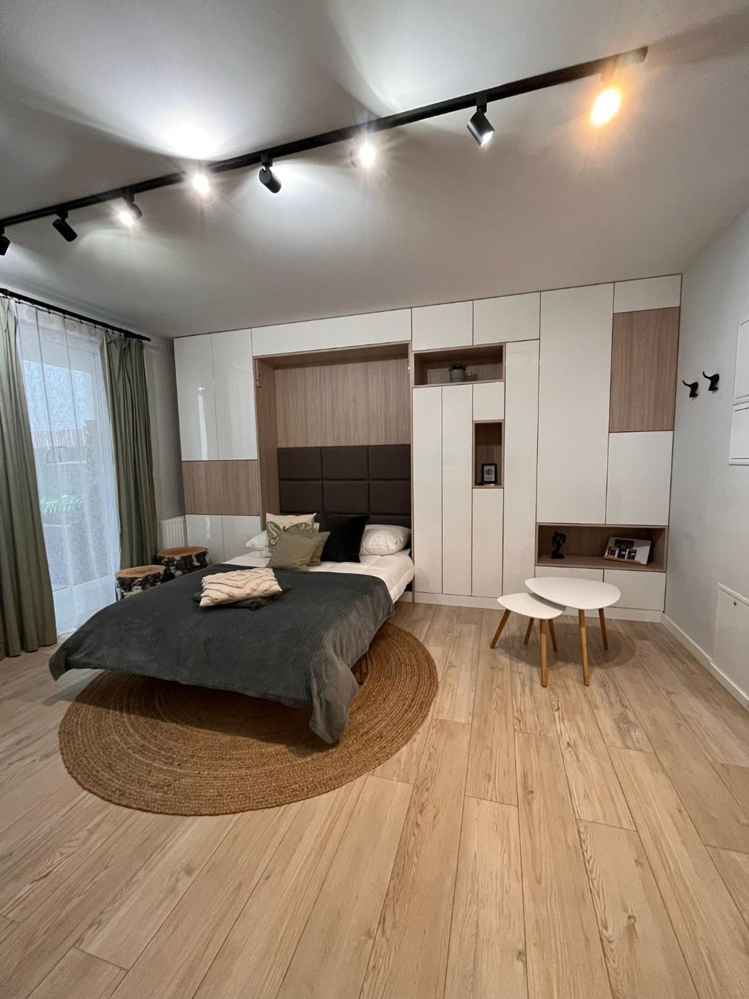 Cubicle 22 Garden & Free Parking Apartment *